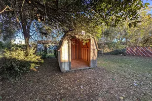 2209 Hooks Ln, Fort Worth, TX 76112 - Photo 13