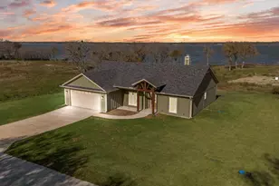 305 Caro Dr, West Tawakoni, TX 75474 - Photo 1