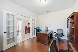 2319 Goshawk St, Grand Prairie, TX 75052 - Photo 5