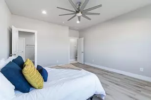 498 Cumberland Trail, Bridgeport, TX 76458 - Photo 25