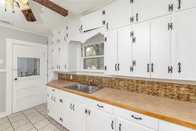 401 Harcourt Street, Weatherford, TX 76086 - Photo 19