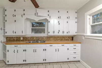 401 Harcourt Street, Weatherford, TX 76086 - Photo 13