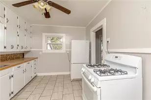 401 Harcourt St, Weatherford, TX 76086 - Photo 15