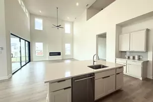 817 Headwaters Dr, Haslet, TX 76052 - Photo 5