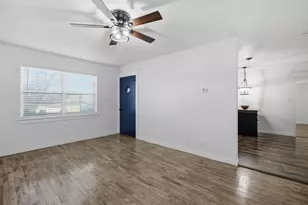 417 Houston St, Cedar Hill, TX 75104 - Photo 13