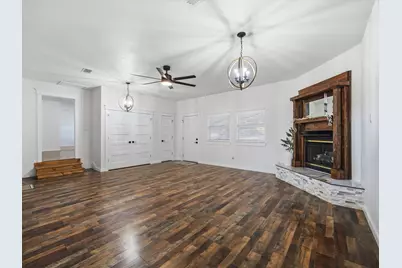 417 Houston Street, Cedar Hill, TX 75104 - Photo 7