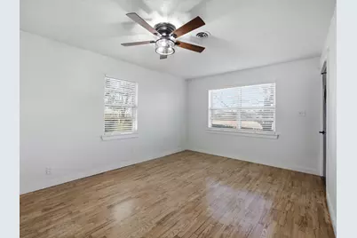 417 Houston Street, Cedar Hill, TX 75104 - Photo 15