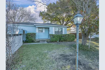 417 Houston Street, Cedar Hill, TX 75104 - Photo 5