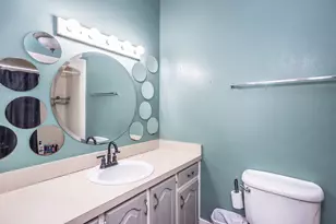 1015 N Dixon St, Gainesville, TX 76240 - Photo 23