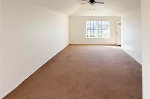 2910 Tanglewood Dr, Lancaster, TX 75134 - Photo 17