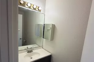 2910 Tanglewood Dr, Lancaster, TX 75134 - Photo 21