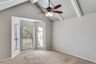 6607 Capitol Hill Dr, Arlington, TX 76017 - Photo 27