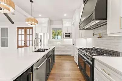 22405 Blue Water, Chandler, TX 75758 - Photo 9