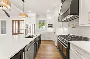 22405 Blue Water, Chandler, TX 75758 - Photo 9