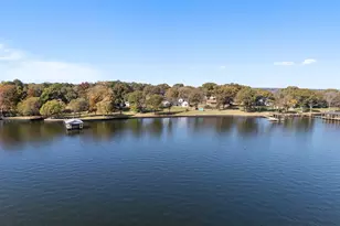 22405 Blue Water, Chandler, TX 75758 - Photo 37