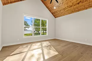 22405 Blue Water, Chandler, TX 75758 - Photo 11