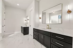 22405 Blue Water, Chandler, TX 75758 - Photo 15