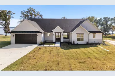 22405 Blue Water, Chandler, TX 75758 - Photo 1