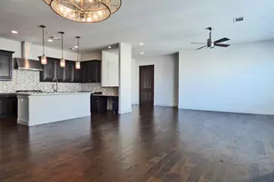 545 Via Amalfi, Irving, TX 75039 - Photo 9