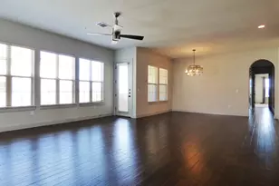 545 Via Amalfi, Irving, TX 75039 - Photo 5