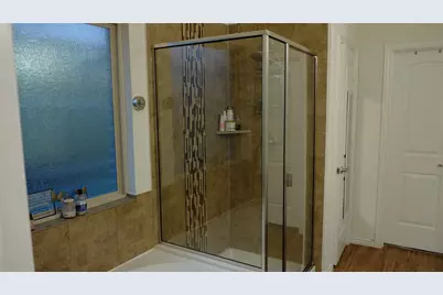 1907 Edgecreek Path, Lewisville, TX 75010 - Photo 9