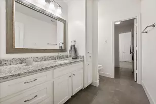 1404 Creekford Dr, Arlington, TX 76012 - Photo 31