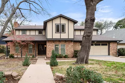 1404 Creekford Drive, Arlington, TX 76012 - Photo 3