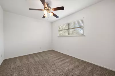 1404 Creekford Drive, Arlington, TX 76012 - Photo 31