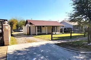 2004 Prairie Ave, Fort Worth, TX 76164 - Photo 3