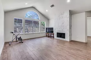 4431 Malvern Hill Rd, Grand Prairie, TX 75052 - Photo 7