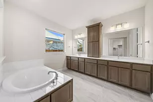 941 Mumms Fld Dr, Fort Worth, TX 76247 - Photo 9