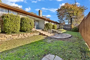 1104 Mayleaf Dr, Irving, TX 75060 - Photo 31