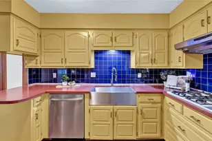 1104 Mayleaf Dr, Irving, TX 75060 - Photo 11