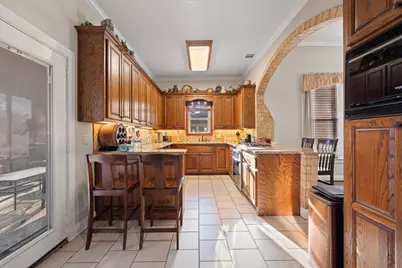 511 W Wilson Street, Cleburne, TX 76033 - Photo 17