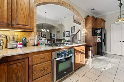 511 W Wilson Street, Cleburne, TX 76033 - Photo 15