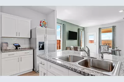 116 Daffodil Lane, Boyd, TX 76023 - Photo 5