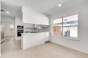 1129 Briar Oaks Dr, Irving, TX 75060 - Photo 17