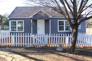 2538 Wayside Ave, Fort Worth, TX 76110 - Photo 1