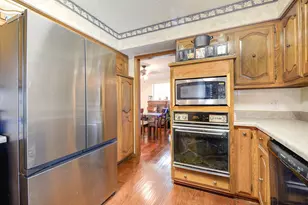 2257 Bolden Rd, Irving, TX 75060 - Photo 13