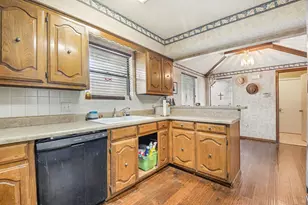 2257 Bolden Rd, Irving, TX 75060 - Photo 11