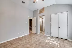 2104 Cold Springs Dr, Arlington, TX 76017 - Photo 17