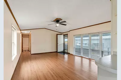 600 McDuff Avenue, Grandview, TX 76050 - Photo 11