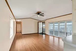 600 McDuff Ave, Grandview, TX 76050 - Photo 11