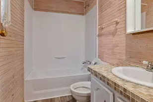 600 McDuff Ave, Grandview, TX 76050 - Photo 33