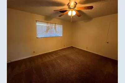 2209 N Woods Street, Sherman, TX 75092 - Photo 5