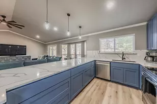 505 Rosemary Ln, Euless, TX 76039 - Photo 13