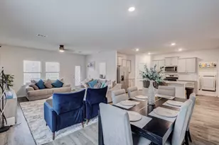 10305 Plumlee Ln, Aubrey, TX 76227 - Photo 19