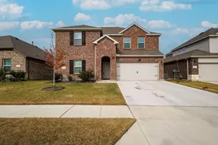 10305 Plumlee Ln, Aubrey, TX 76227 - Photo 1