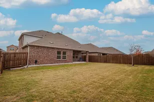 10305 Plumlee Ln, Aubrey, TX 76227 - Photo 35