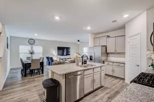 10305 Plumlee Ln, Aubrey, TX 76227 - Photo 3